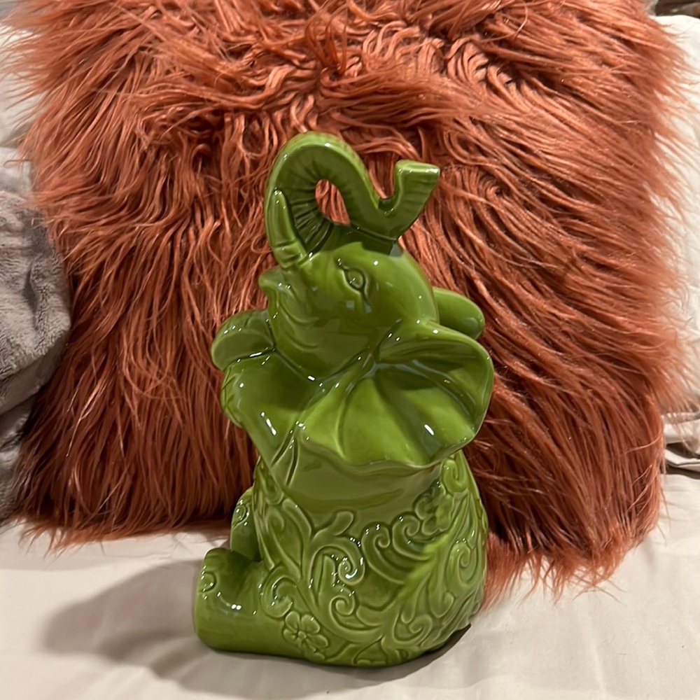Ceramic Elephant Decor